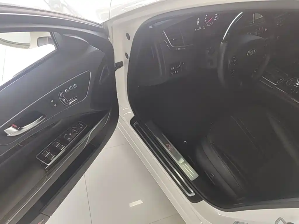 Kia 起亚K9 — миниатюра 16