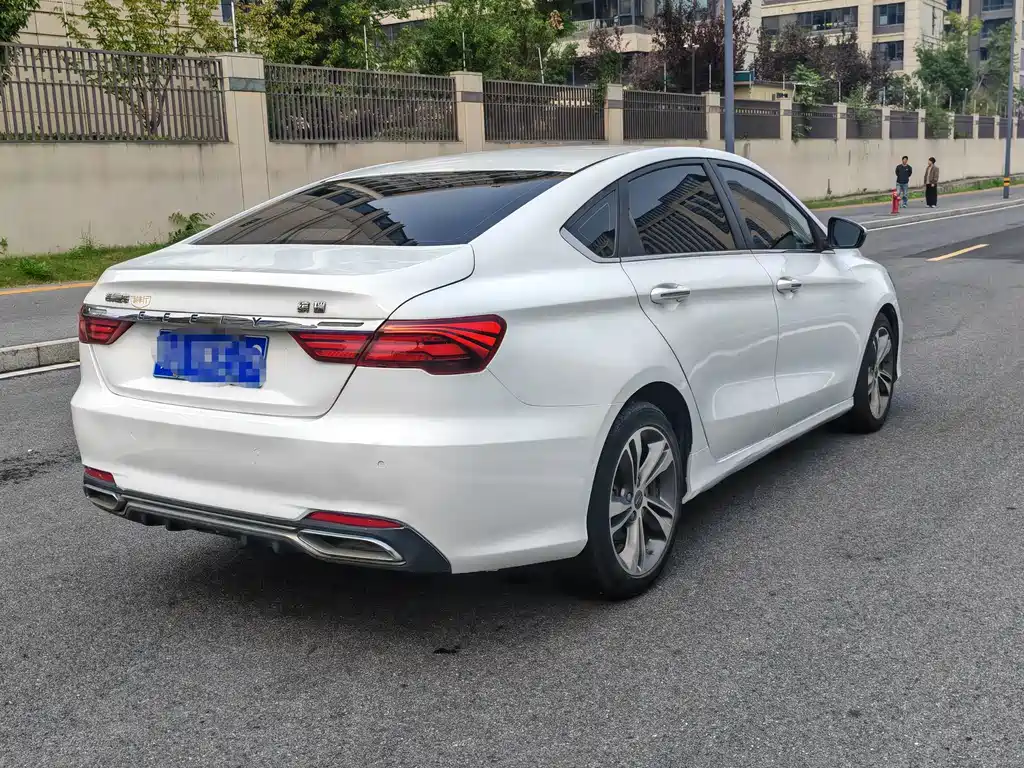 Geely Binrui — миниатюра 4
