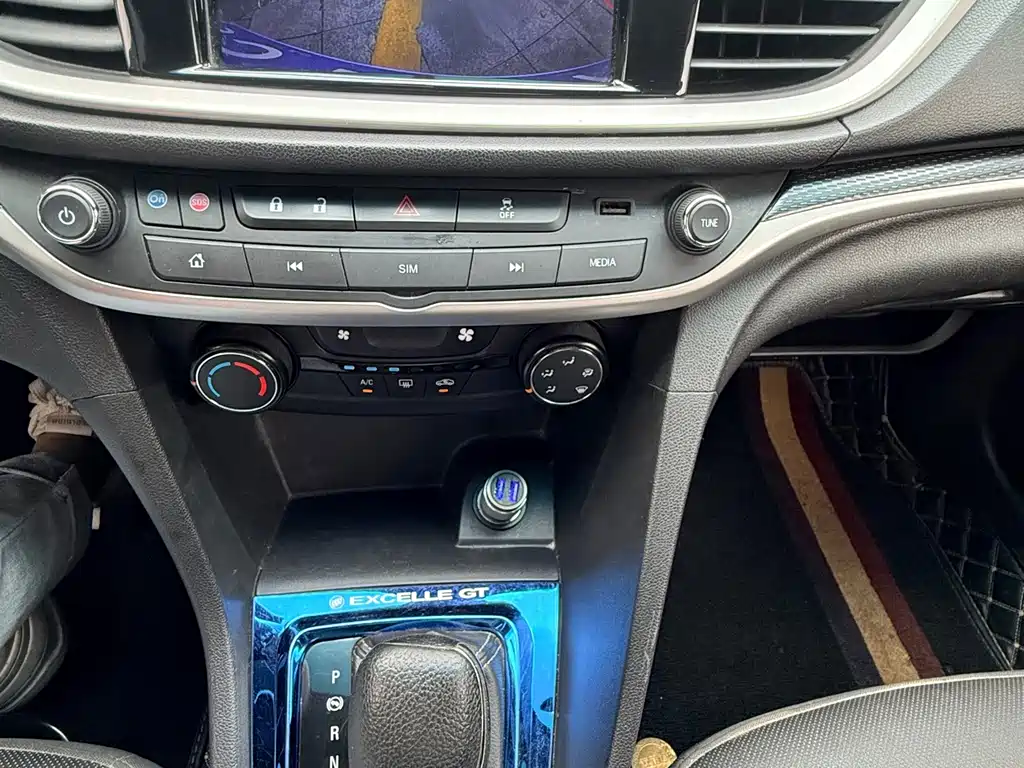 Buick Excelle — миниатюра 13