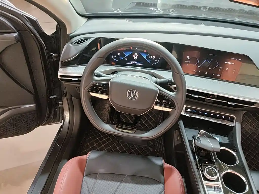 Changan Eado — миниатюра 11