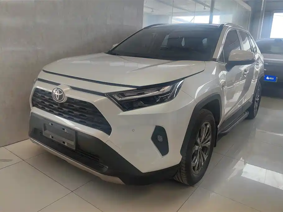 Toyota RAV4 2024
