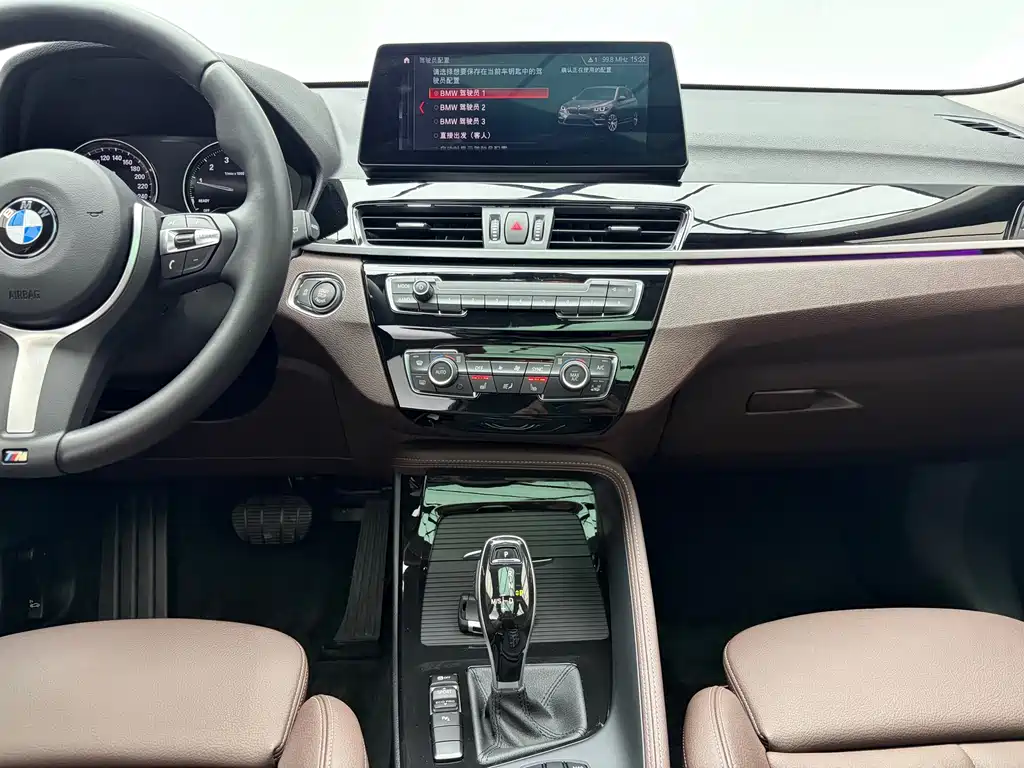 BMW X1 — миниатюра 10