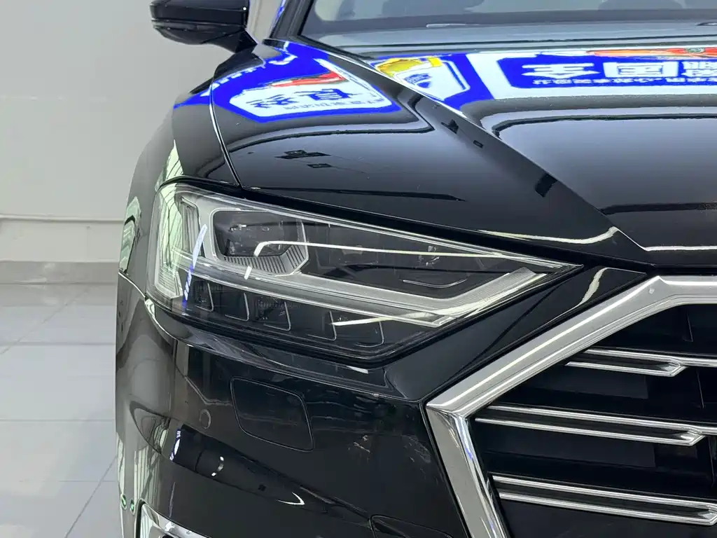 Audi A8 — миниатюра 4