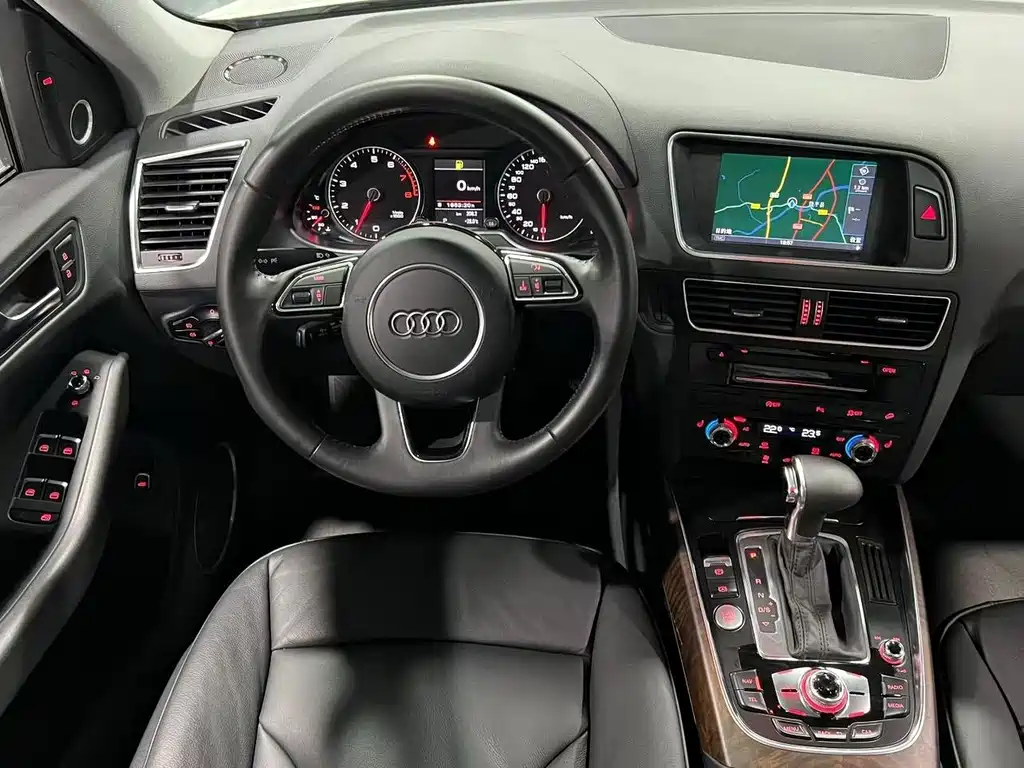 Audi Q5 — миниатюра 8