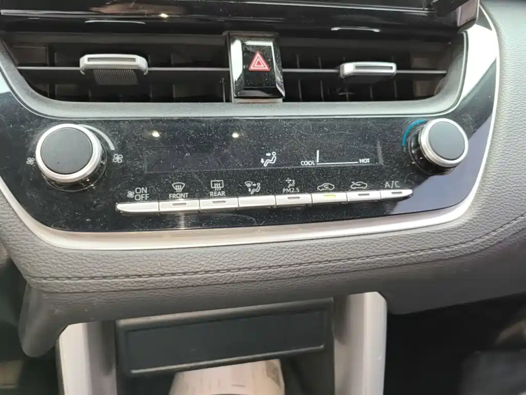 Toyota Frontlander — миниатюра 13
