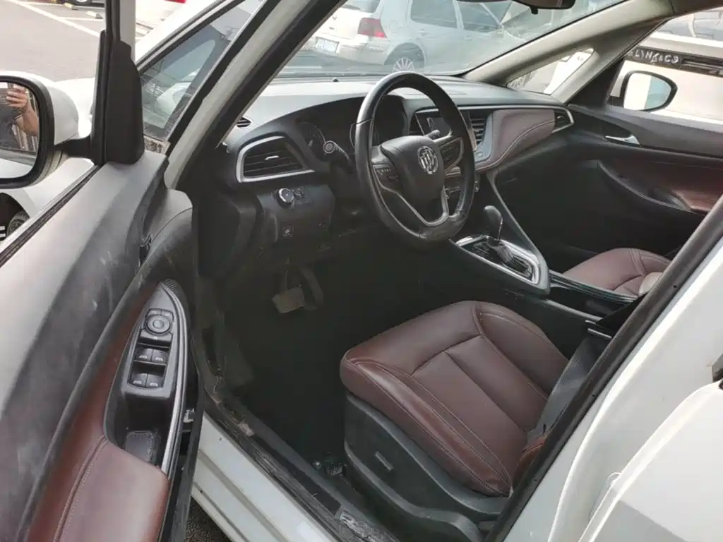 Buick GL6 — миниатюра 16