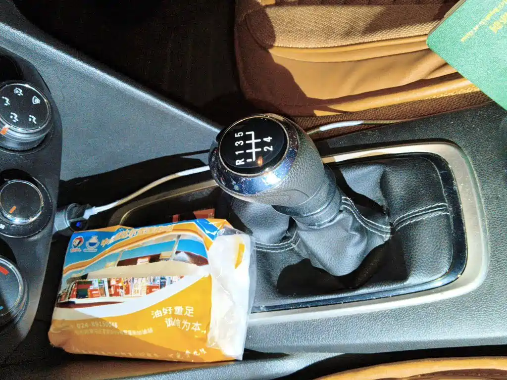 Chevrolet Cavalier — миниатюра 10