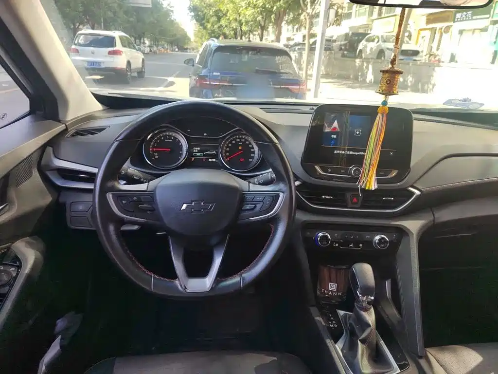 Chevrolet Volando — миниатюра 6