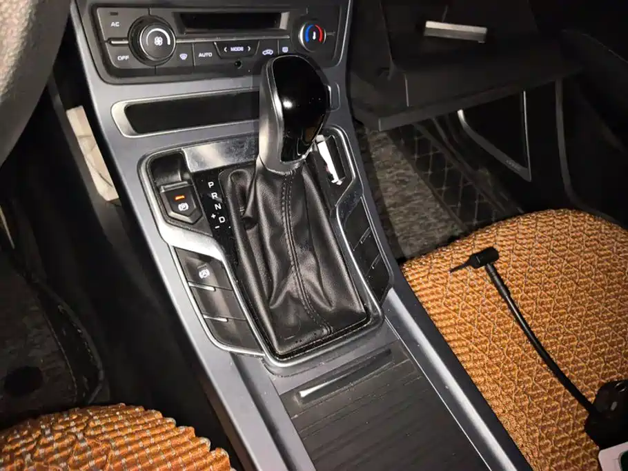 Geely Emgrand — миниатюра 16