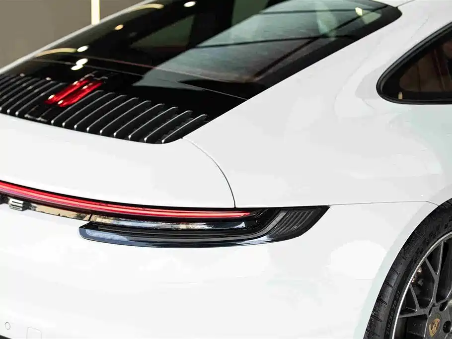 Porsche 911 2020 Carrera 4 3.0T