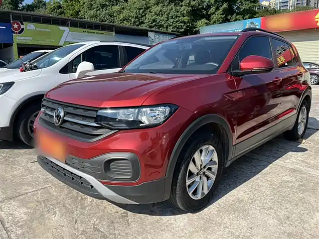 VOLKSWAGEN EXPLORING THE SHADOW