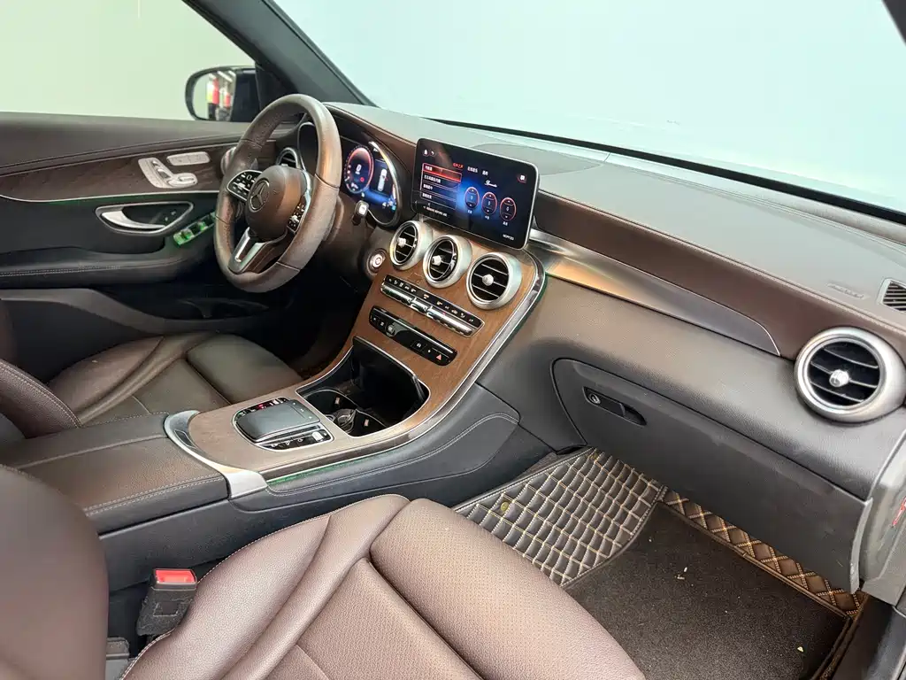 Mercedes-Benz GLC — миниатюра 13