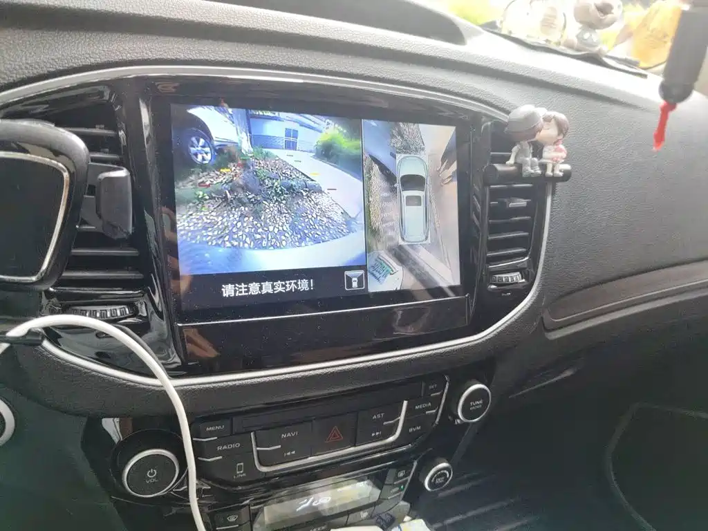 Geely Vision X6 — миниатюра 9
