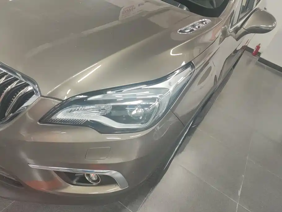 Buick Envision Plus — миниатюра 5