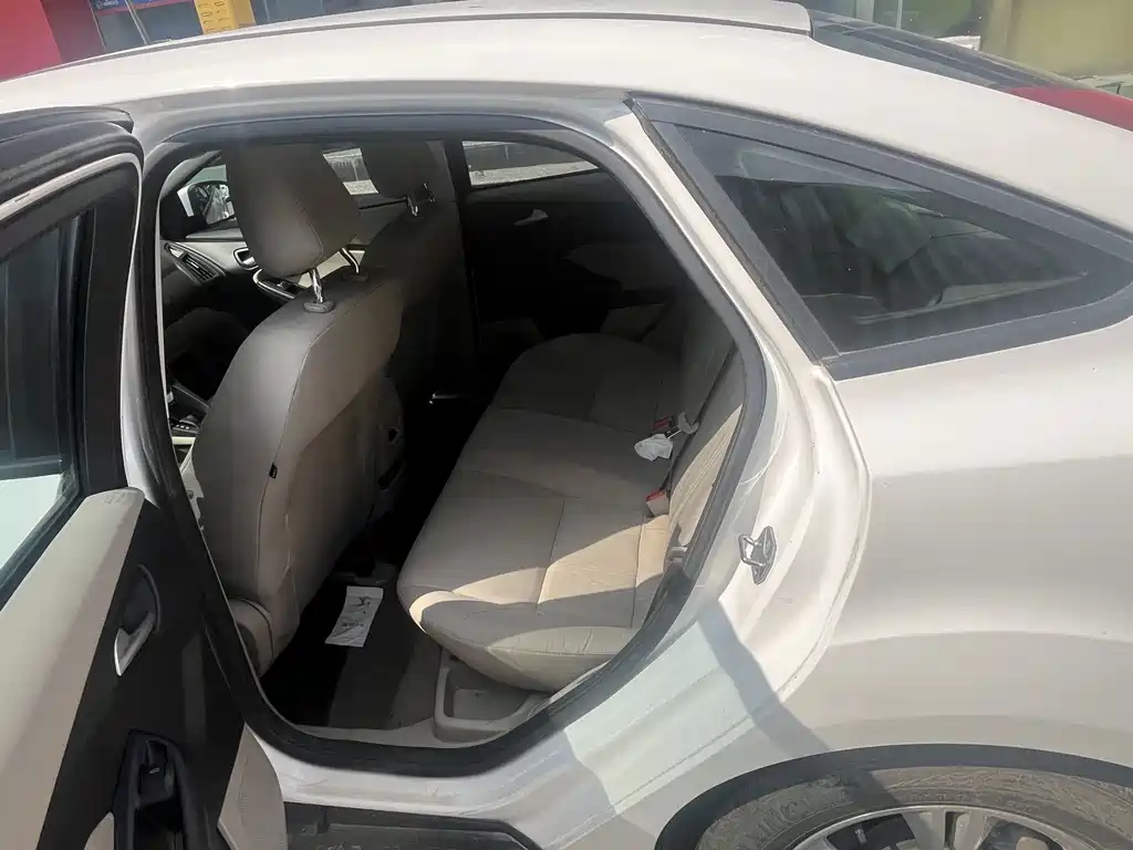 Ford Focus — миниатюра 2