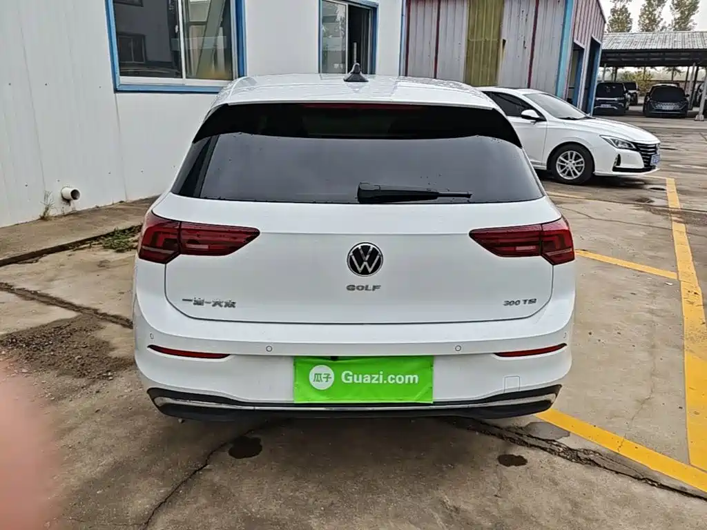Volkswagen Golf — миниатюра 6