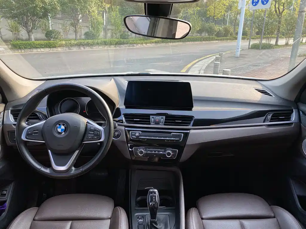 BMW X1 — миниатюра 17
