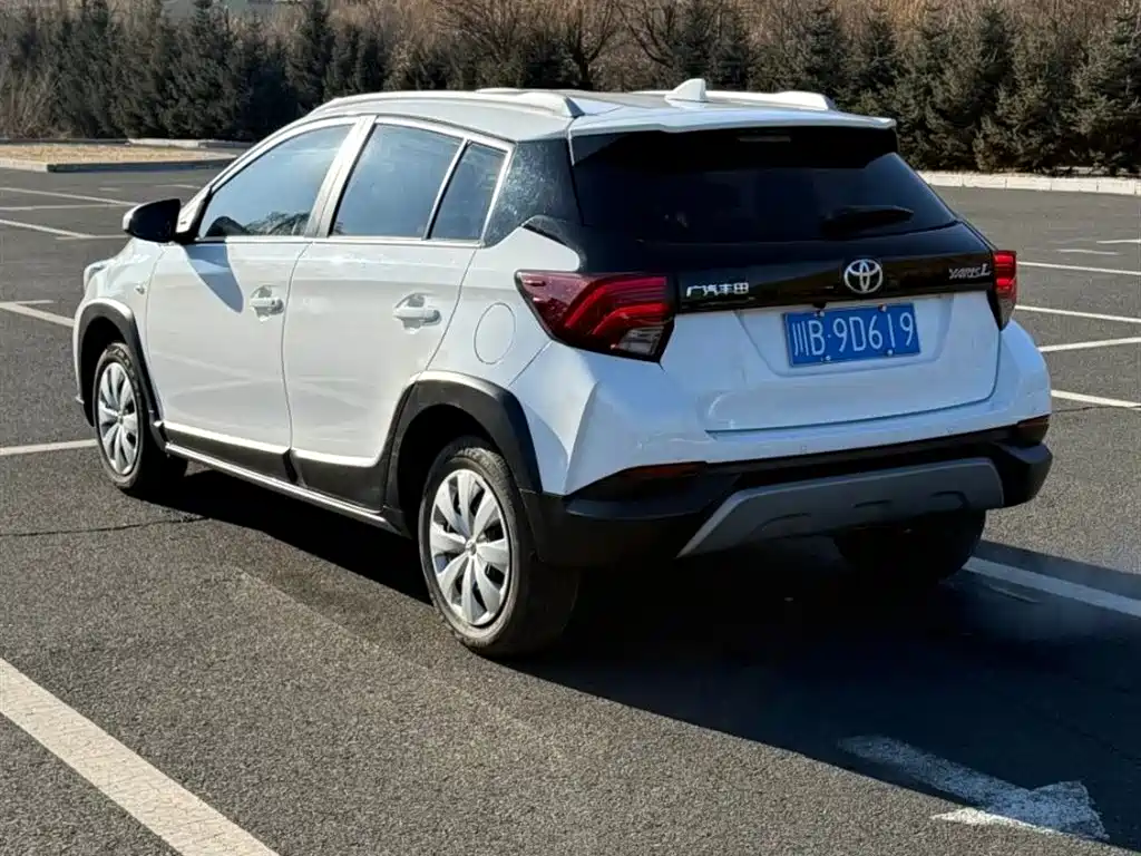 TOYOTA YARIS L ZHIXUAN