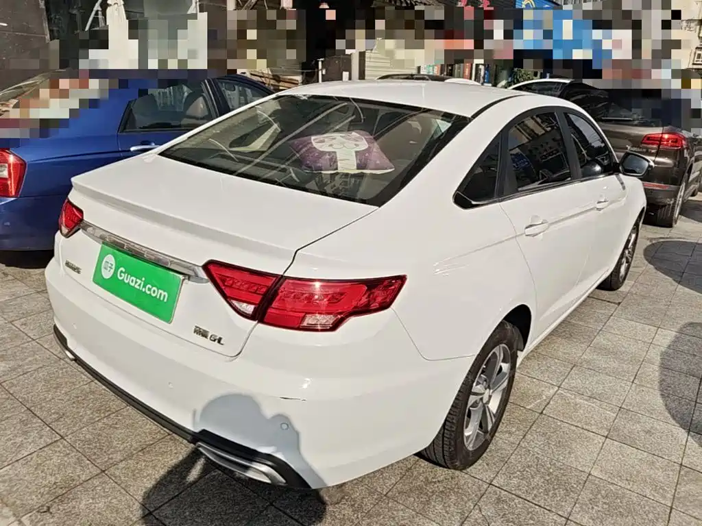 Geely Emgrand GL — миниатюра 7