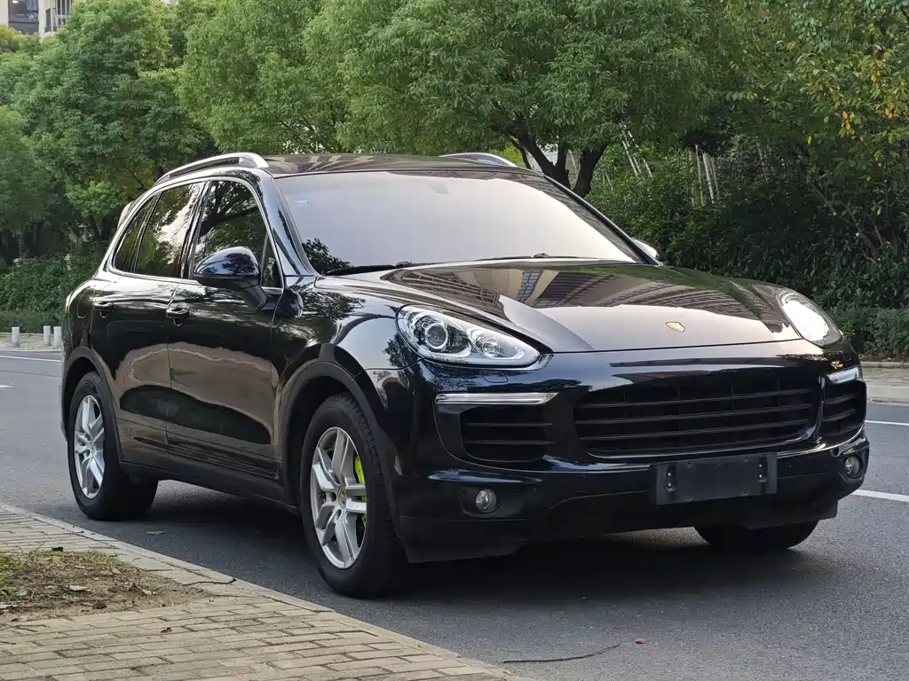 PORSCHE CAYENNE NEW ENERGY