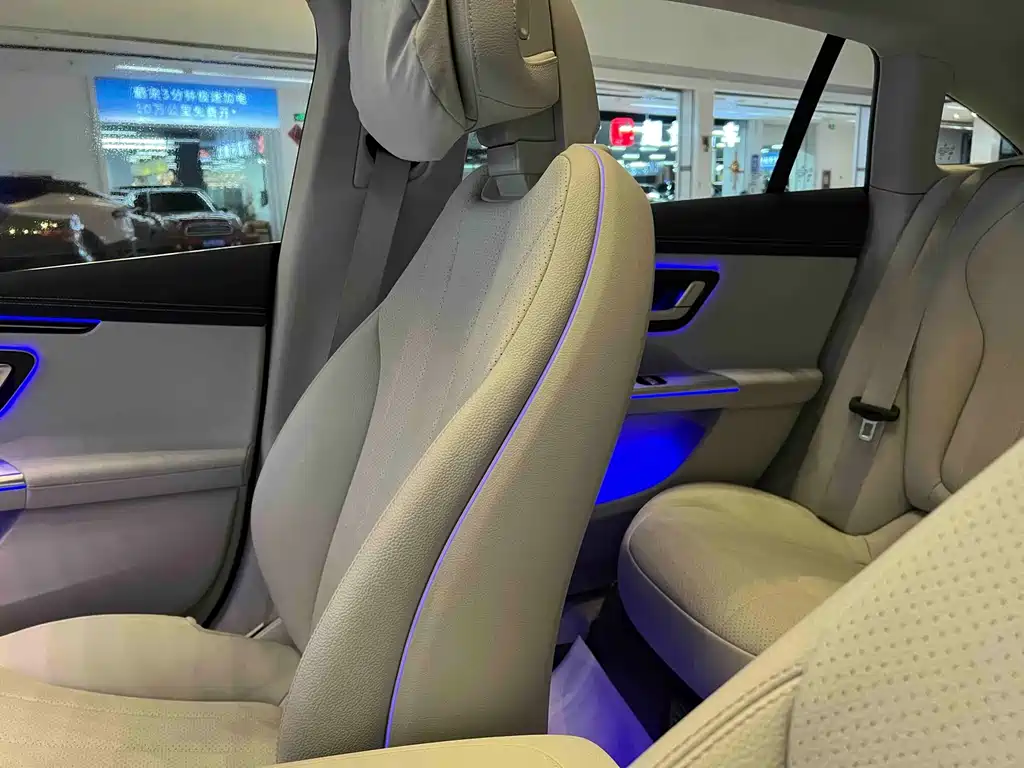 Mercedes-Benz EQE — миниатюра 26