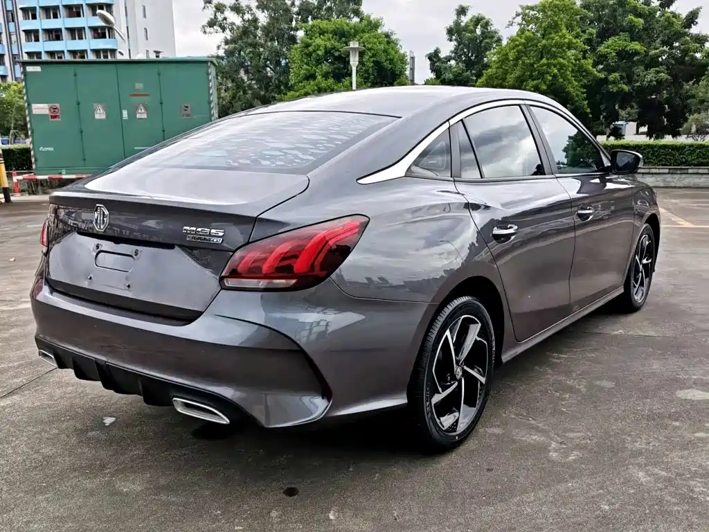 MG MG5 — миниатюра 3