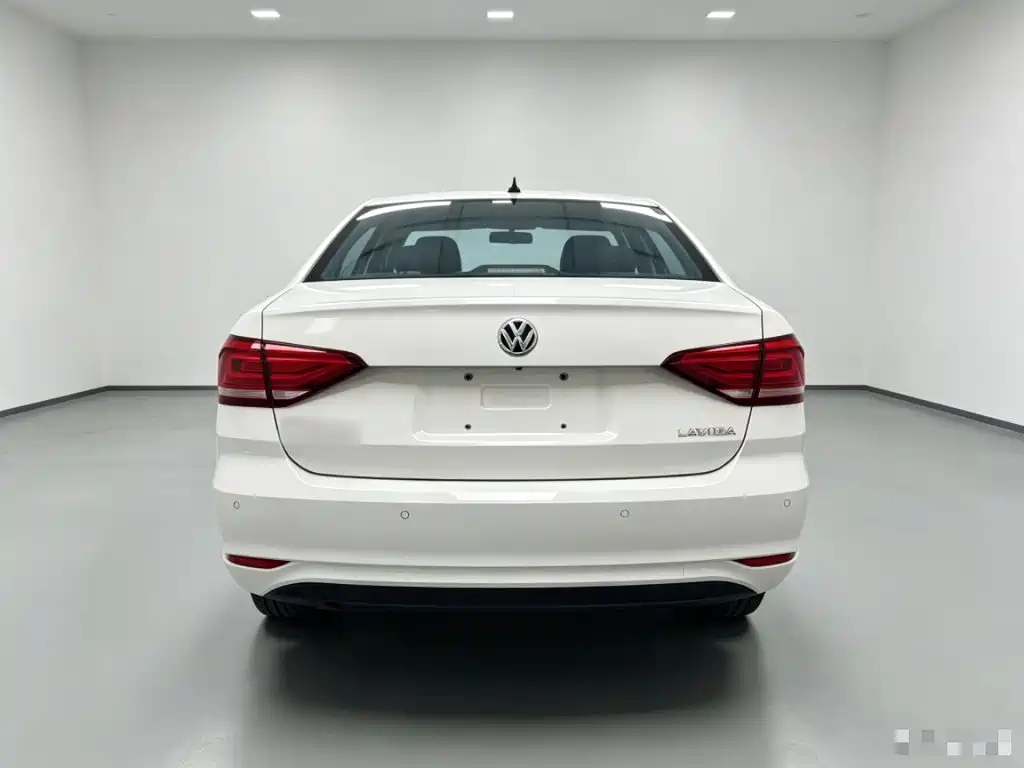 Volkswagen Lavida — миниатюра 6