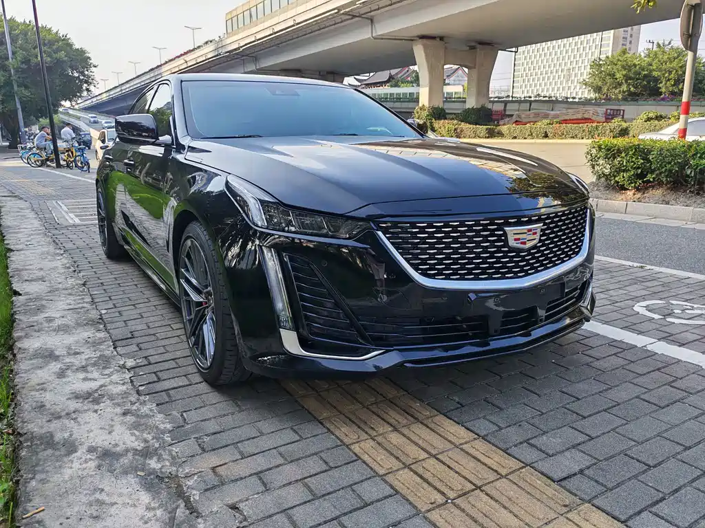 Cadillac CT5 — миниатюра 11