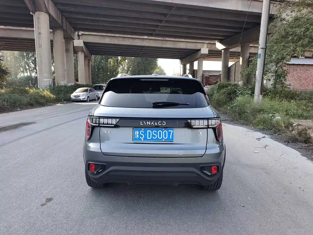 Lynk & Co 01 — миниатюра 5