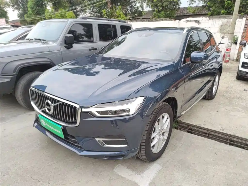 Volvo XC60 2021