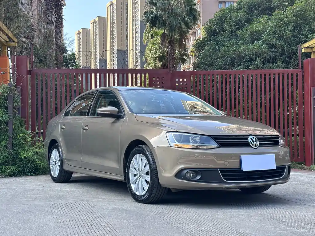 Volkswagen Sagitar — миниатюра 3