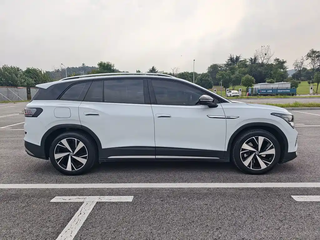 Volkswagen ID.6 X — миниатюра 4