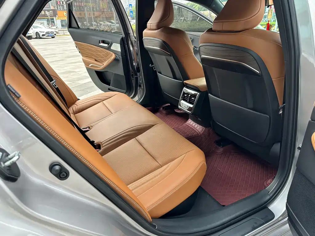 Toyota Avalon — миниатюра 11