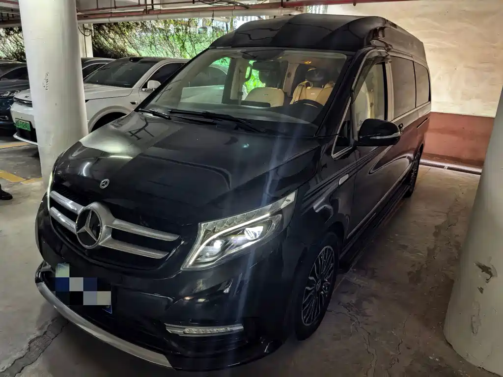 Mercedes-Benz V-Class