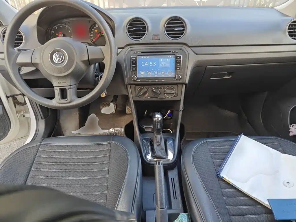 Volkswagen Jetta — миниатюра 5