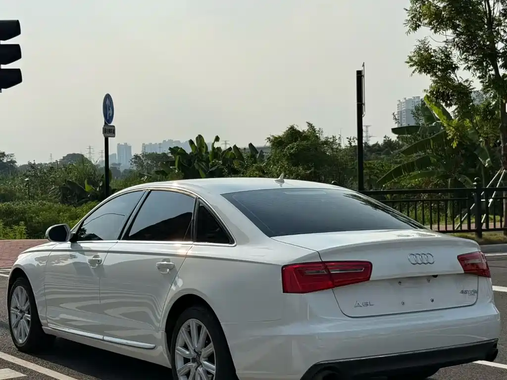 Audi A6L — миниатюра 6