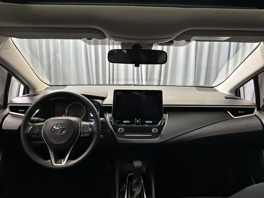 Toyota Corolla — миниатюра 14