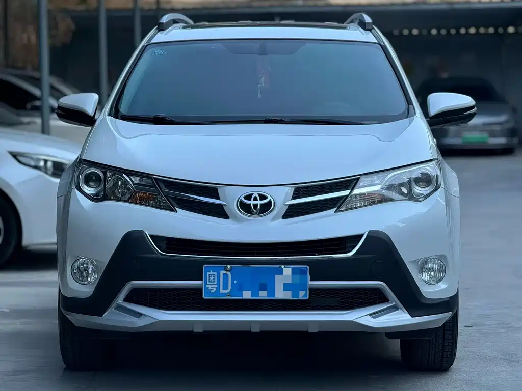 Toyota RAV4 2016
