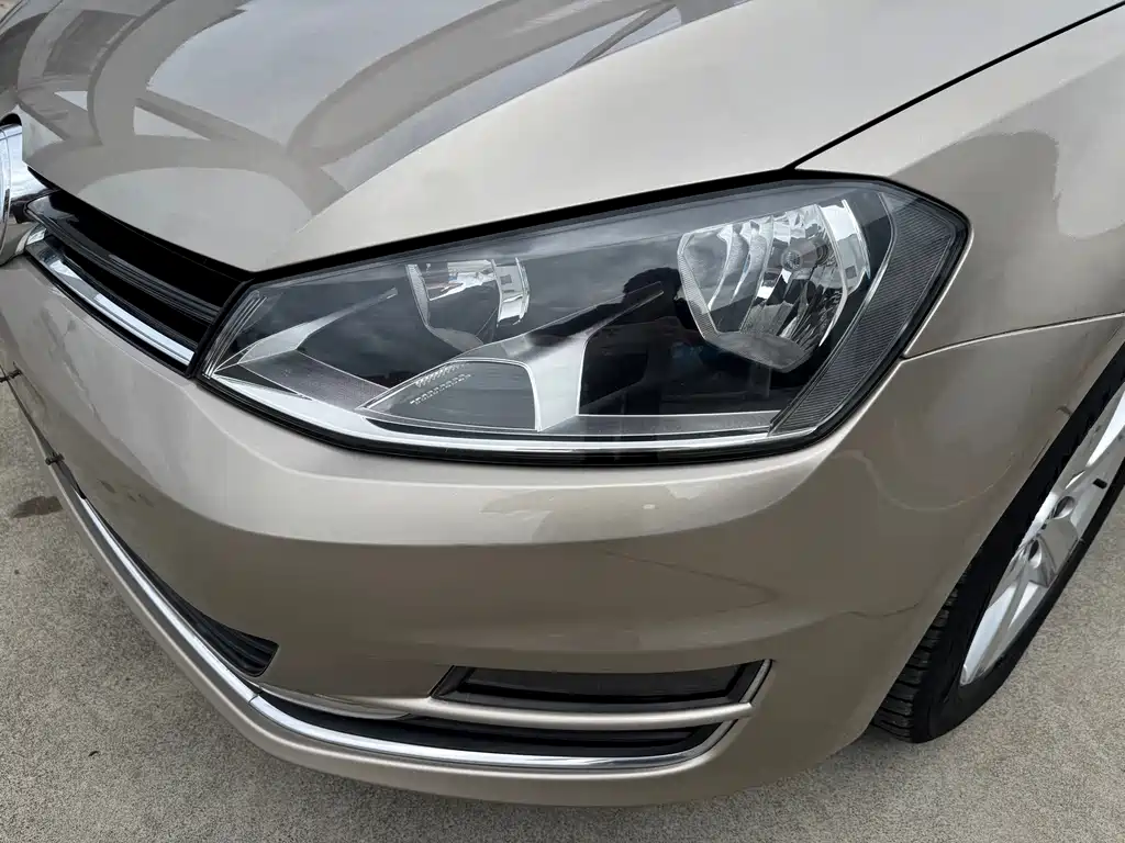 Volkswagen Golf — миниатюра 4