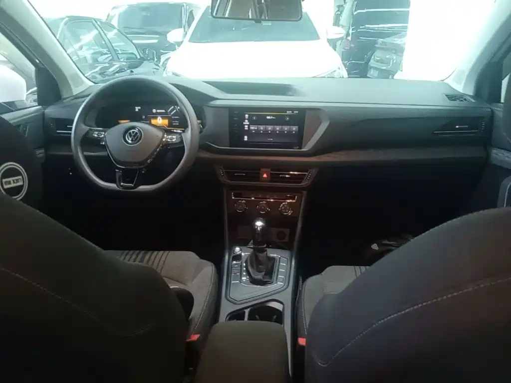 Volkswagen Tharu — миниатюра 10