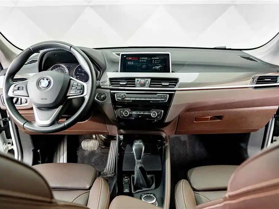 BMW X1 — миниатюра 12