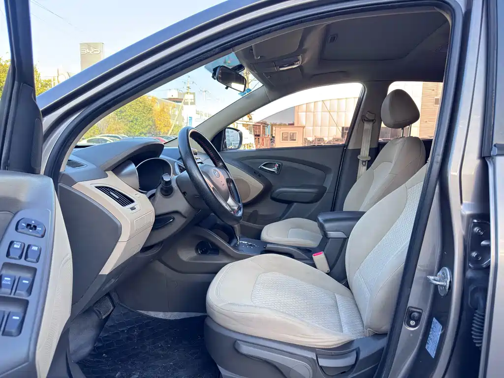 Hyundai ix35 — миниатюра 7