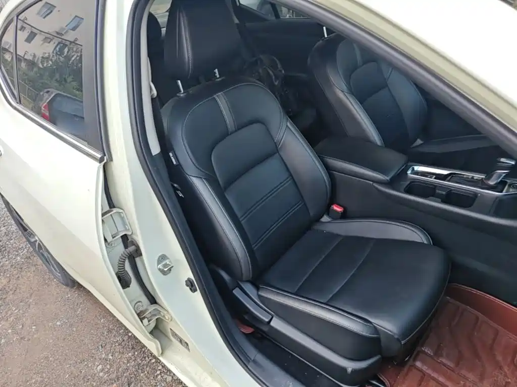 Nissan Sylphy — миниатюра 25