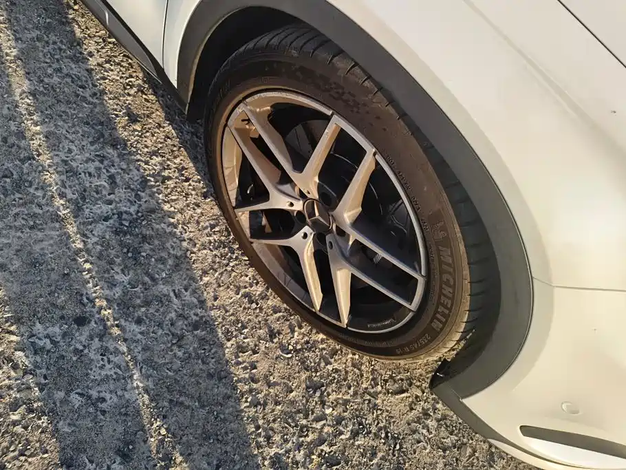Mercedes-Benz GLA AMG — миниатюра 6