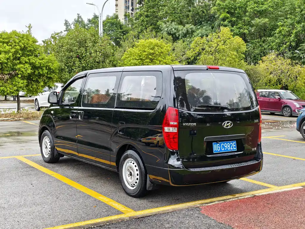 Hyundai H-1 — миниатюра 16