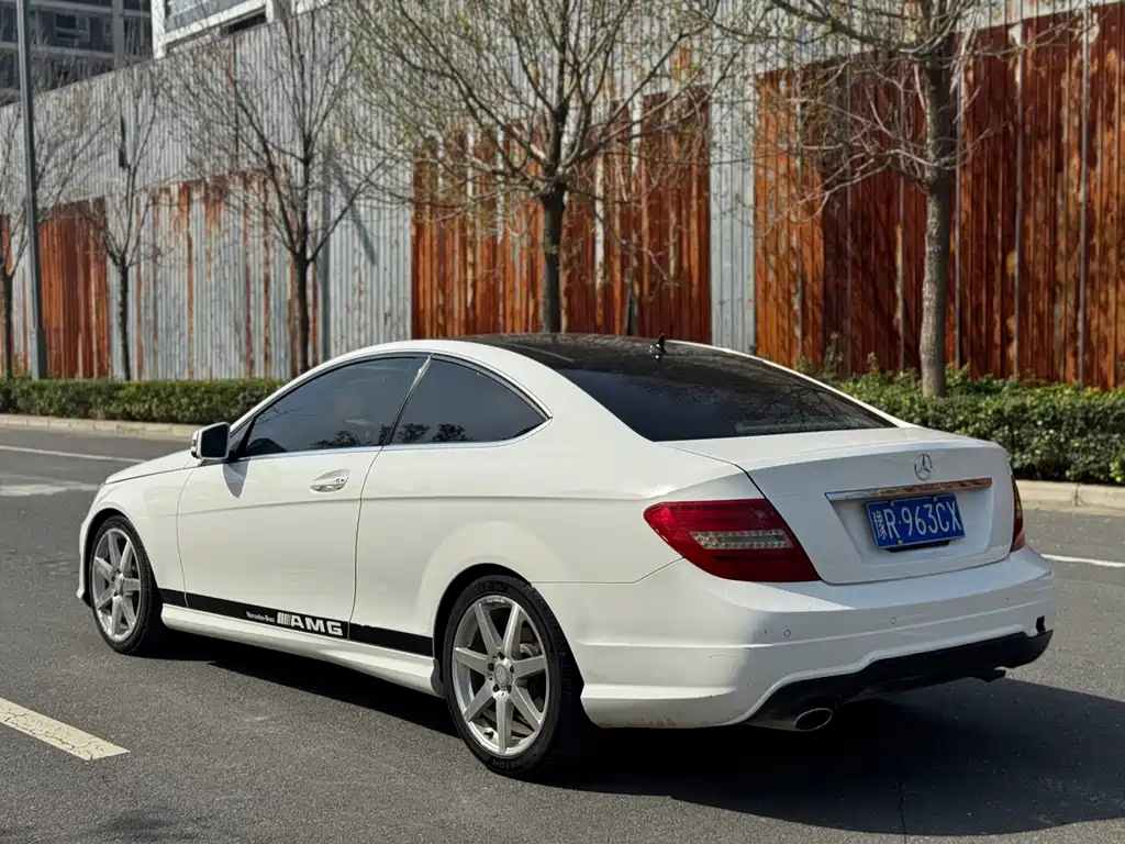Mercedes-Benz C-Class (Import) — миниатюра 13