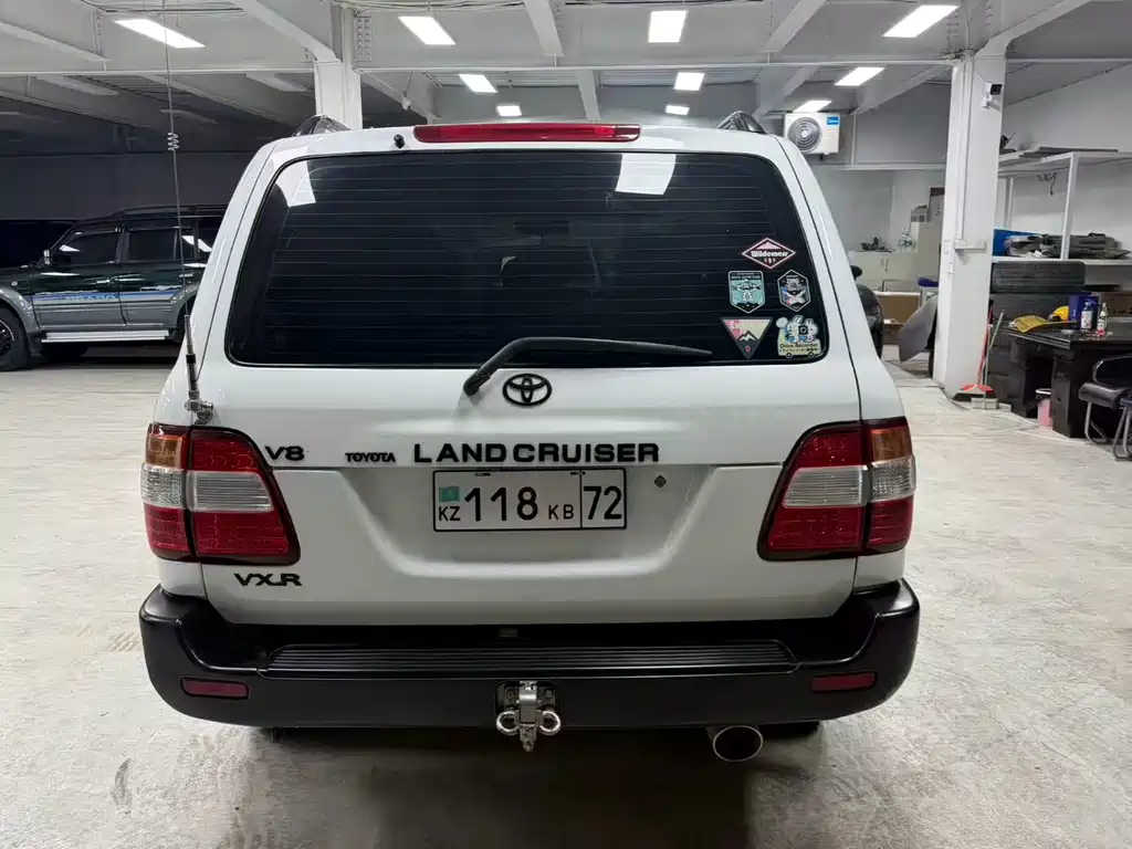 Toyota Land Cruiser — миниатюра 8
