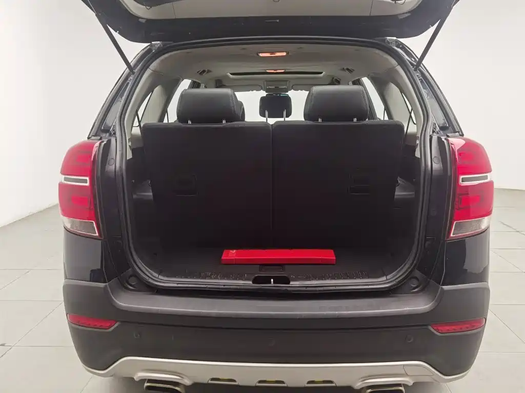 Chevrolet Captiva — миниатюра 16