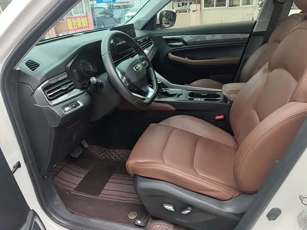 Geely Vision X6 — миниатюра 15