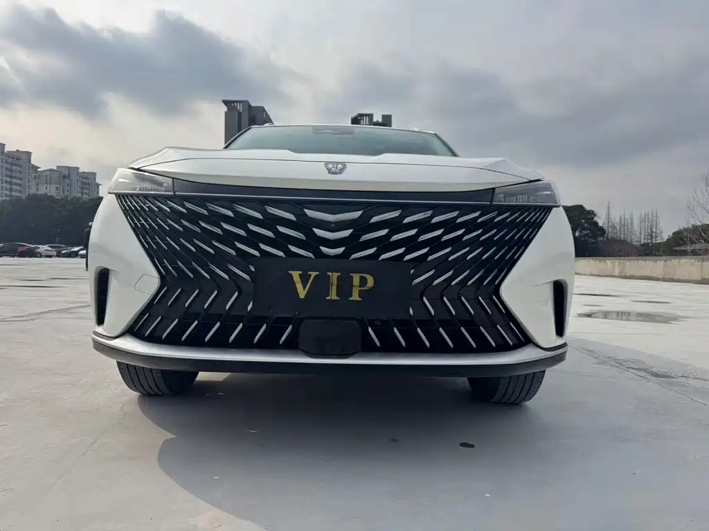 Roewe RX5 — миниатюра 2